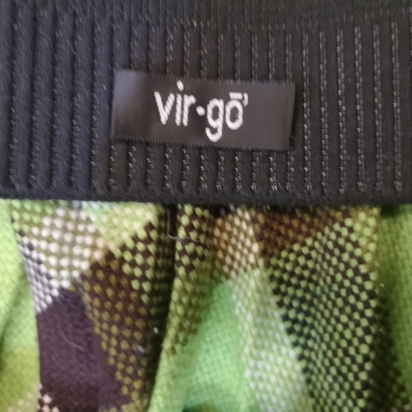 NEO-VINTAGE Eco-lux Upcycled wool GREEN plaid Sunburst pleated bias skirt - Picture 6 of 9